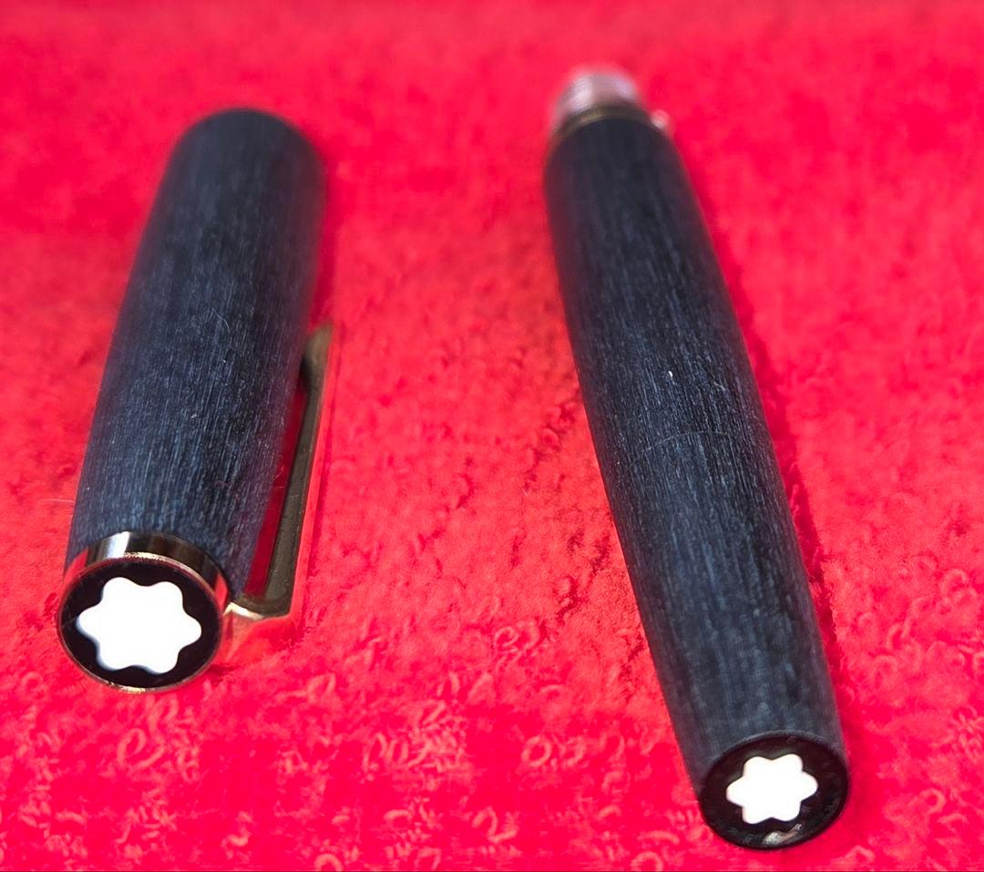 画像に写っているのは、モンブラン 220という万年筆です。1970年代に製造