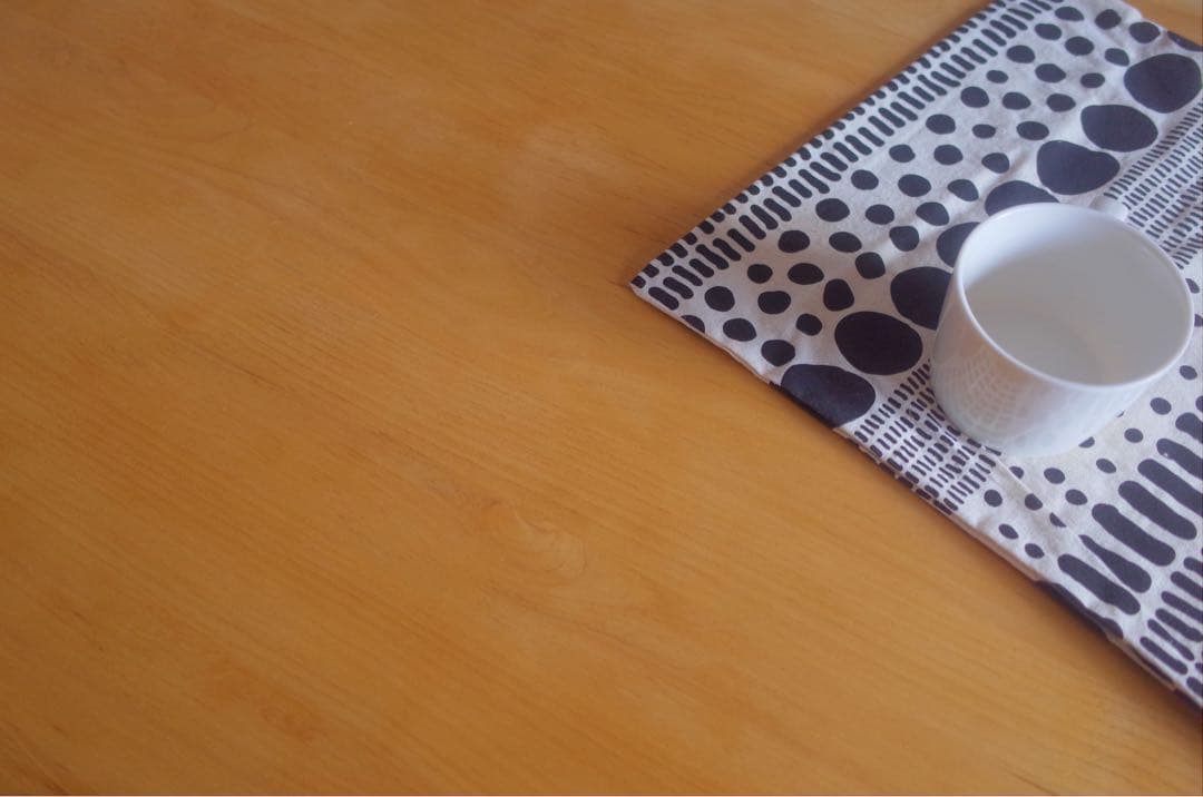 無垢天然木/北欧モダン/ダイニングテーブル130cm/ナチュラル/ヴィンテージ