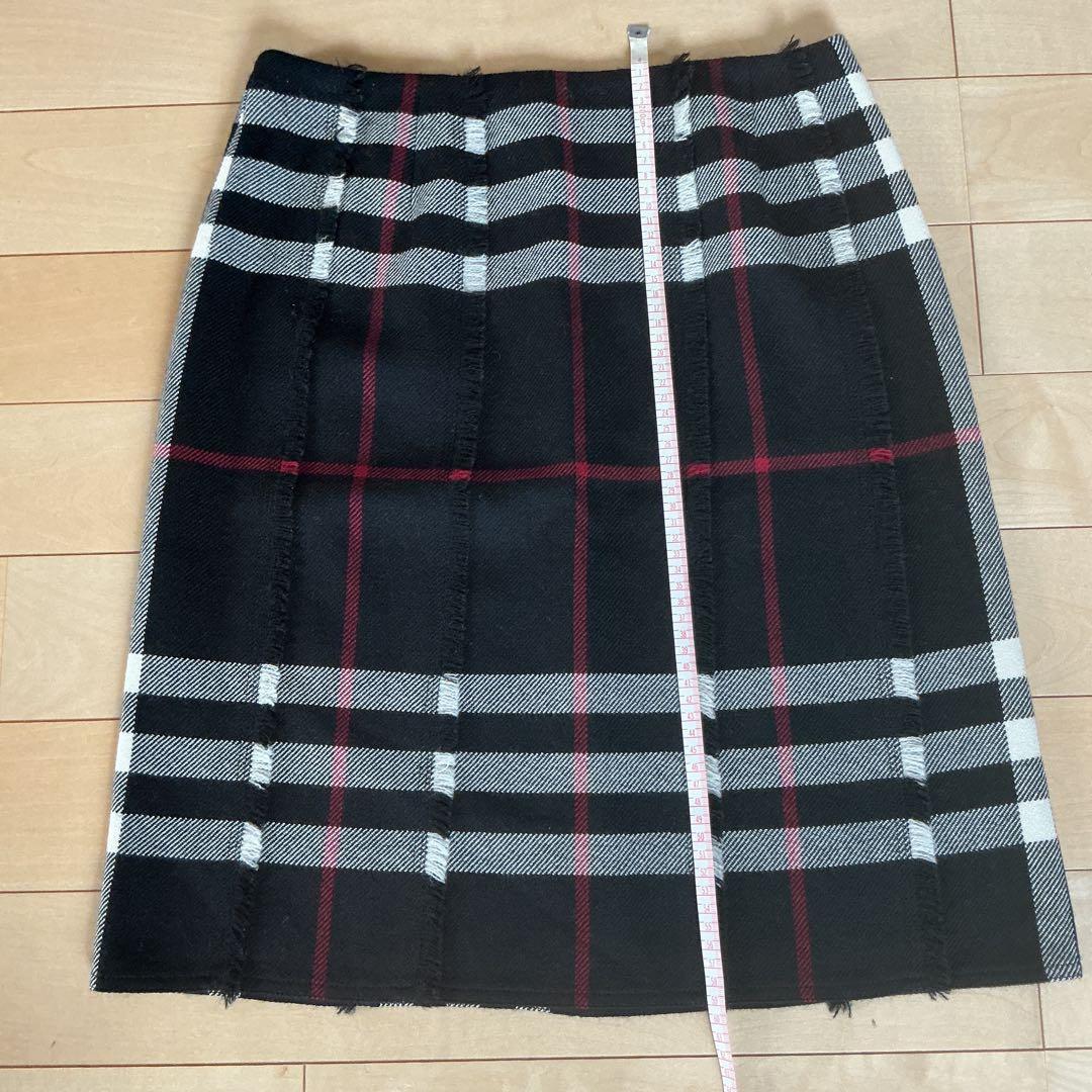 バーバリーロンドン　ウールスカート13号　ベージュ、ブラック2点おまとめ