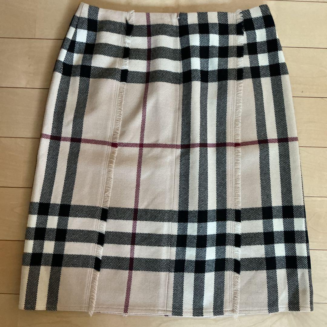 バーバリーロンドン　ウールスカート13号　ベージュ、ブラック2点おまとめ