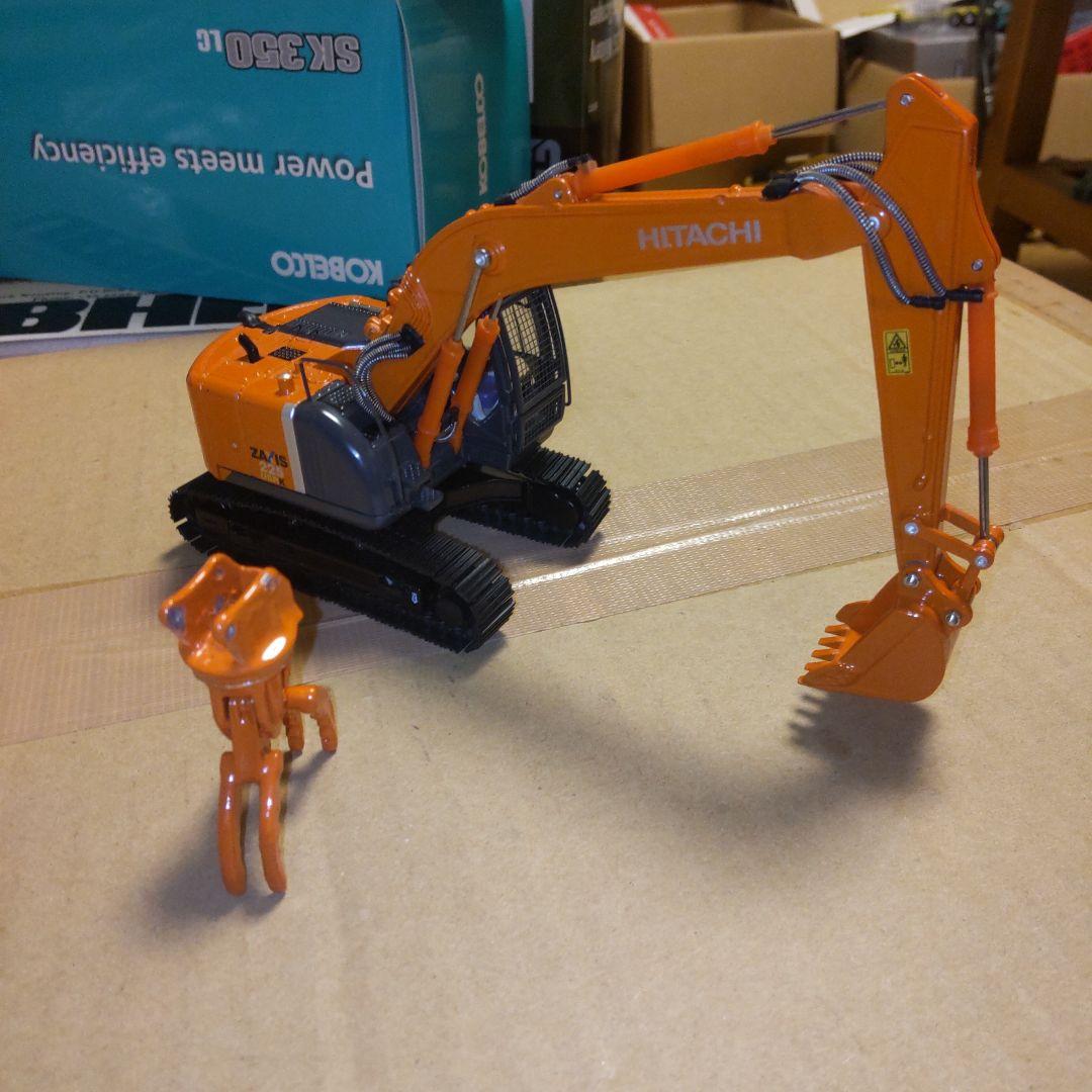 日立建機 ZAXIS 225USRK-3 回転フォークセット 1/50 日立建機 ZAXIS 200-