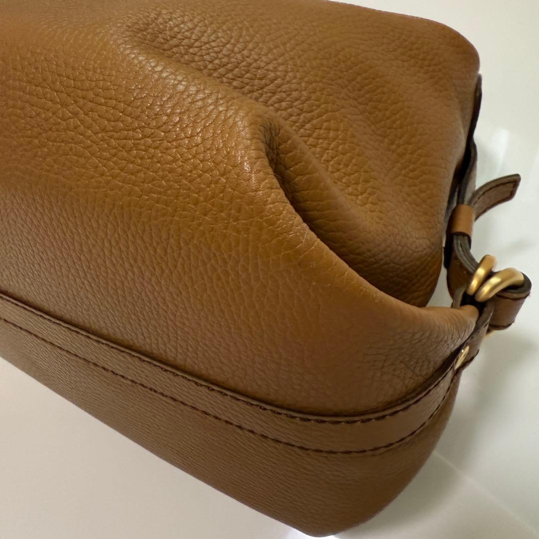 トッズ　ワンショルダー　ハンドバッグ　トート　シボ革　レザー　ブラウン系