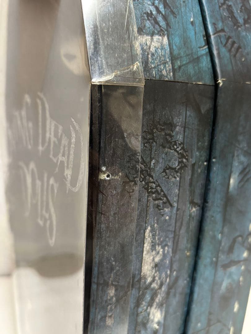 Living Dead Dolls Tenebre シリーズ21