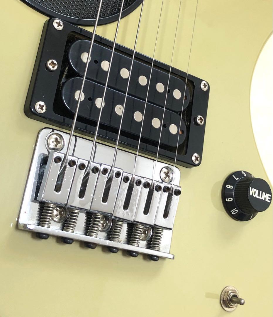 【ケース付き】ZO-3 グレー アンプ内蔵ミニギター ヘッドフォン端子付