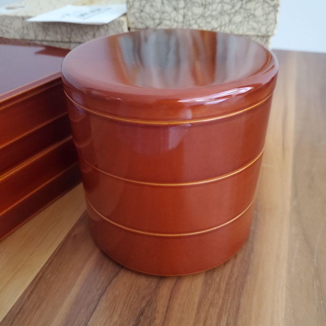 未使用★飛騨春慶塗 漆塗り 重箱と円形容器セット 箱付き