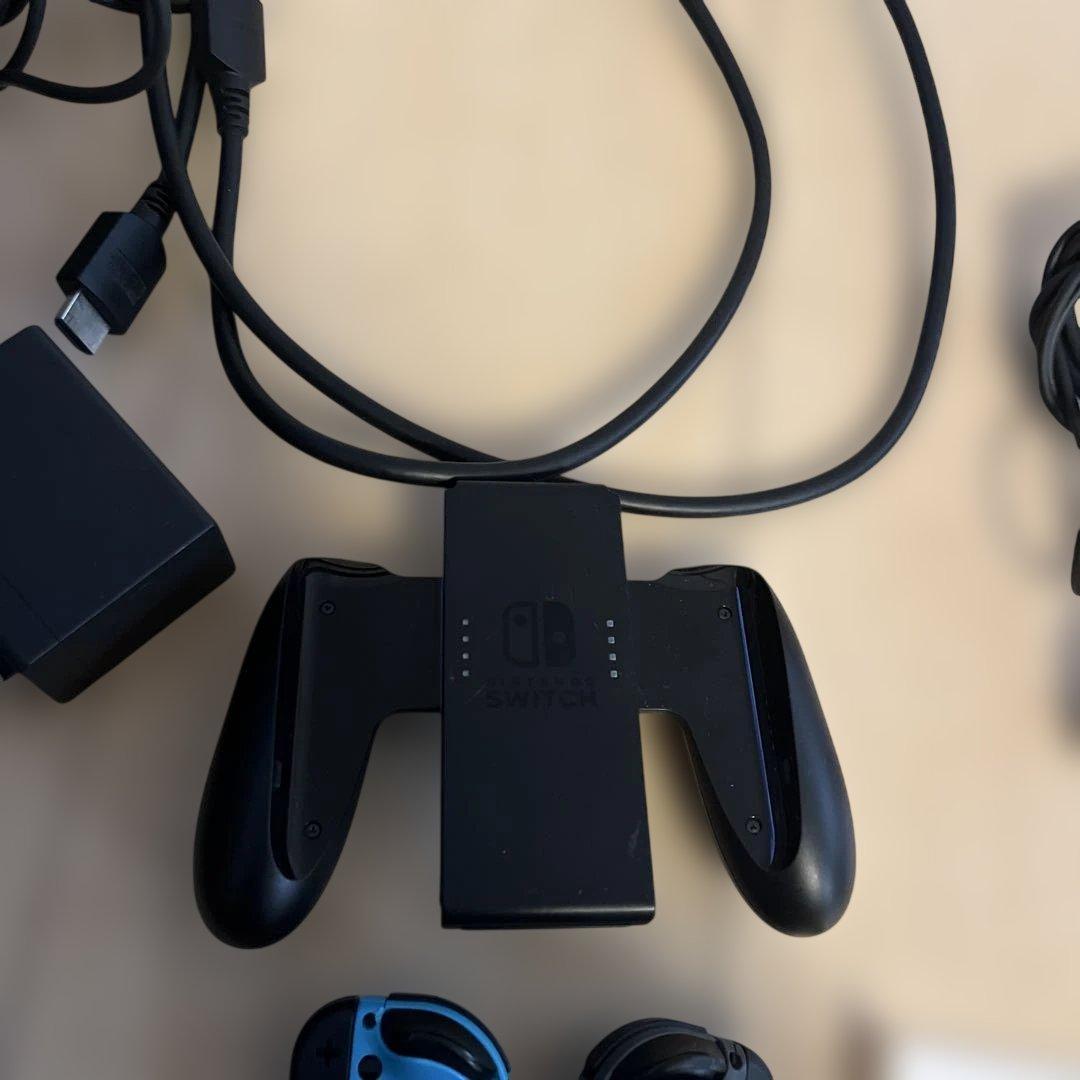 ※ジャンク品　Nintendo Switch 本体 付属品完備