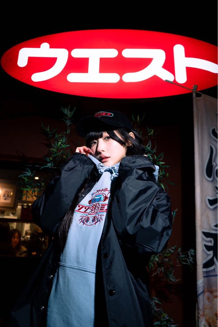 逃げ水あむ × S◯XSOCKS ソソミズパーカー ブルー LLサイズ