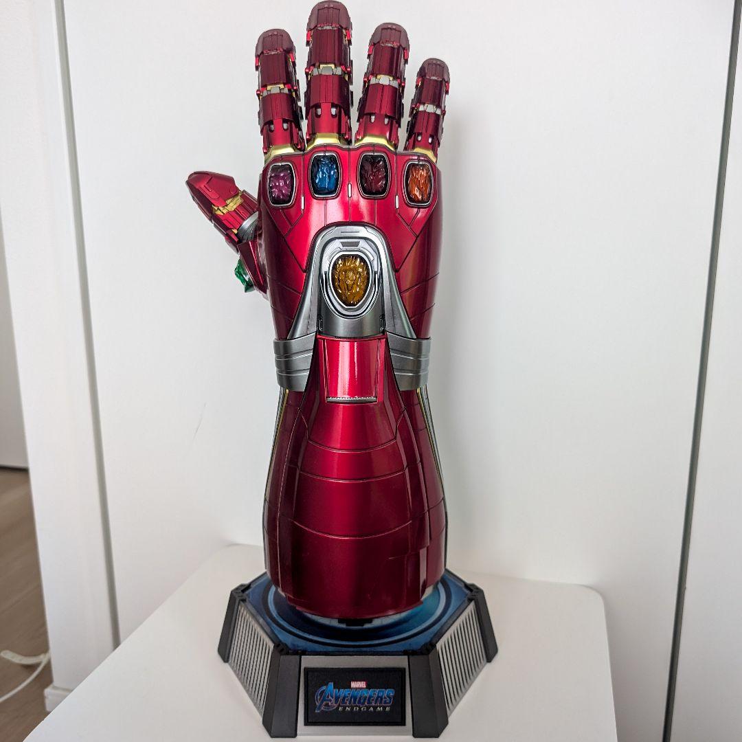 ホットトイズアベンジャーズエンドゲームナノガントレット1/1レプリカ