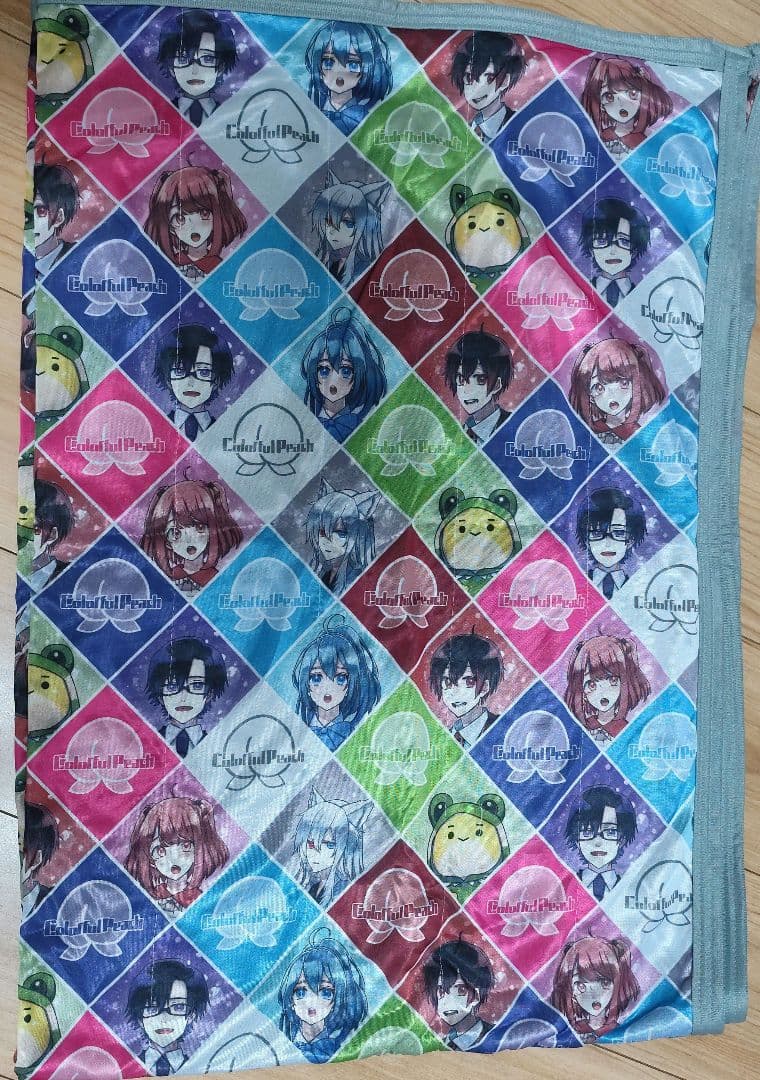 カラフルピーチしまむらコラボ