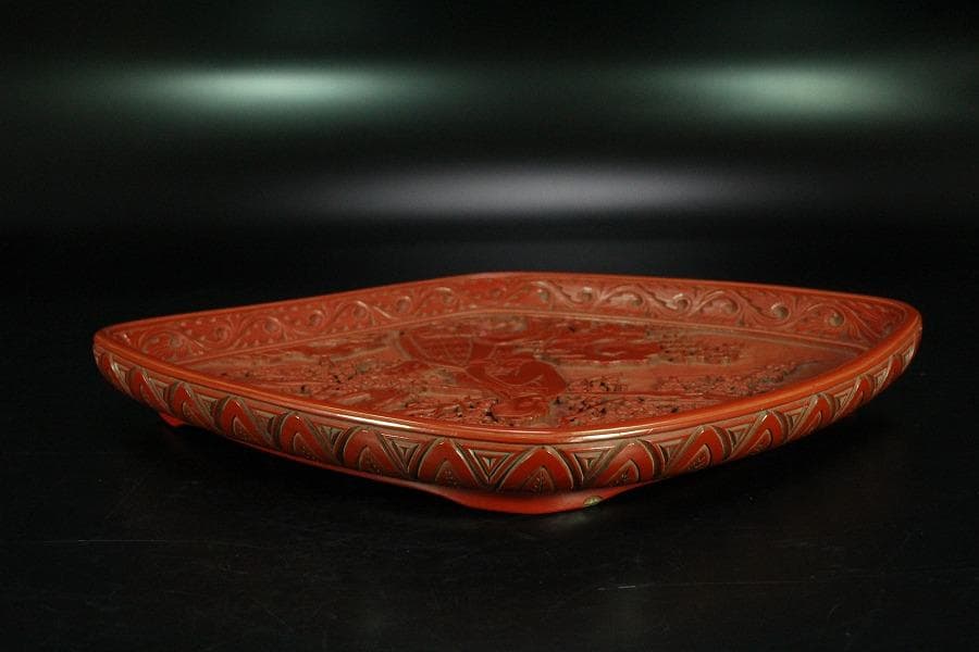 仿古 堆朱 刻 梅下女人紋 菱盆(K-LC479) - winetouritalia.com