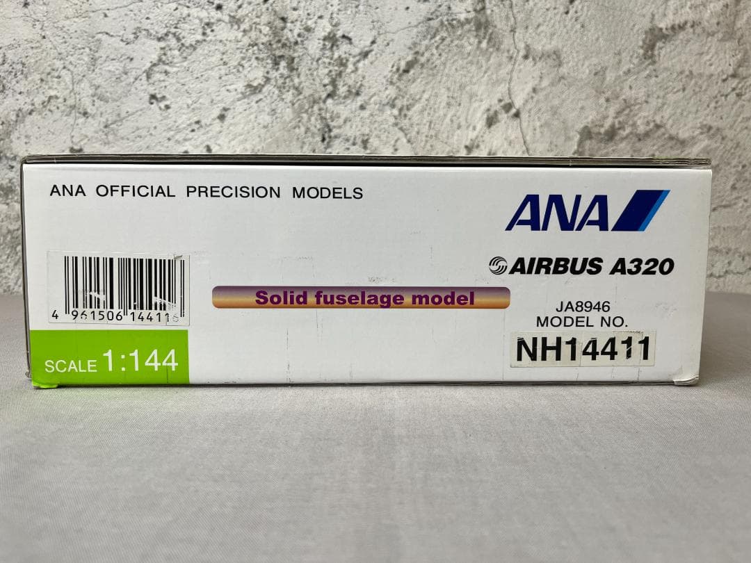 レア ANA 全日空商事 / AIRBUS A320 JA8946 1:144