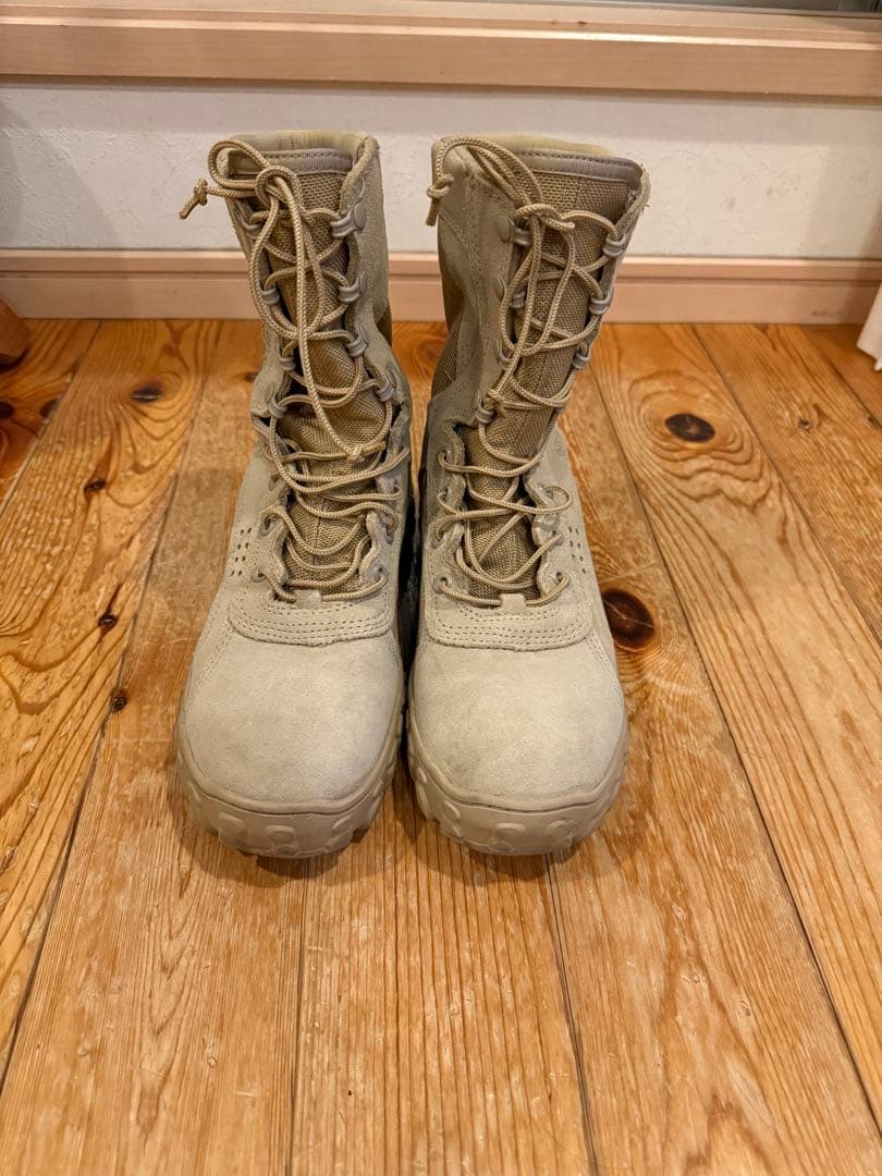 超希少】米軍実物 ROCKY S2V ミリタリー ブーツUS 6M 26cm - メルカリ