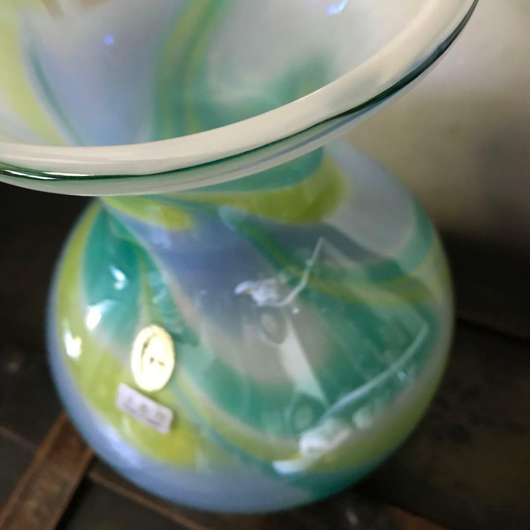 美品 レトロポップ ガラス 花瓶 明るい色使いのマーブル模様が爽やかな