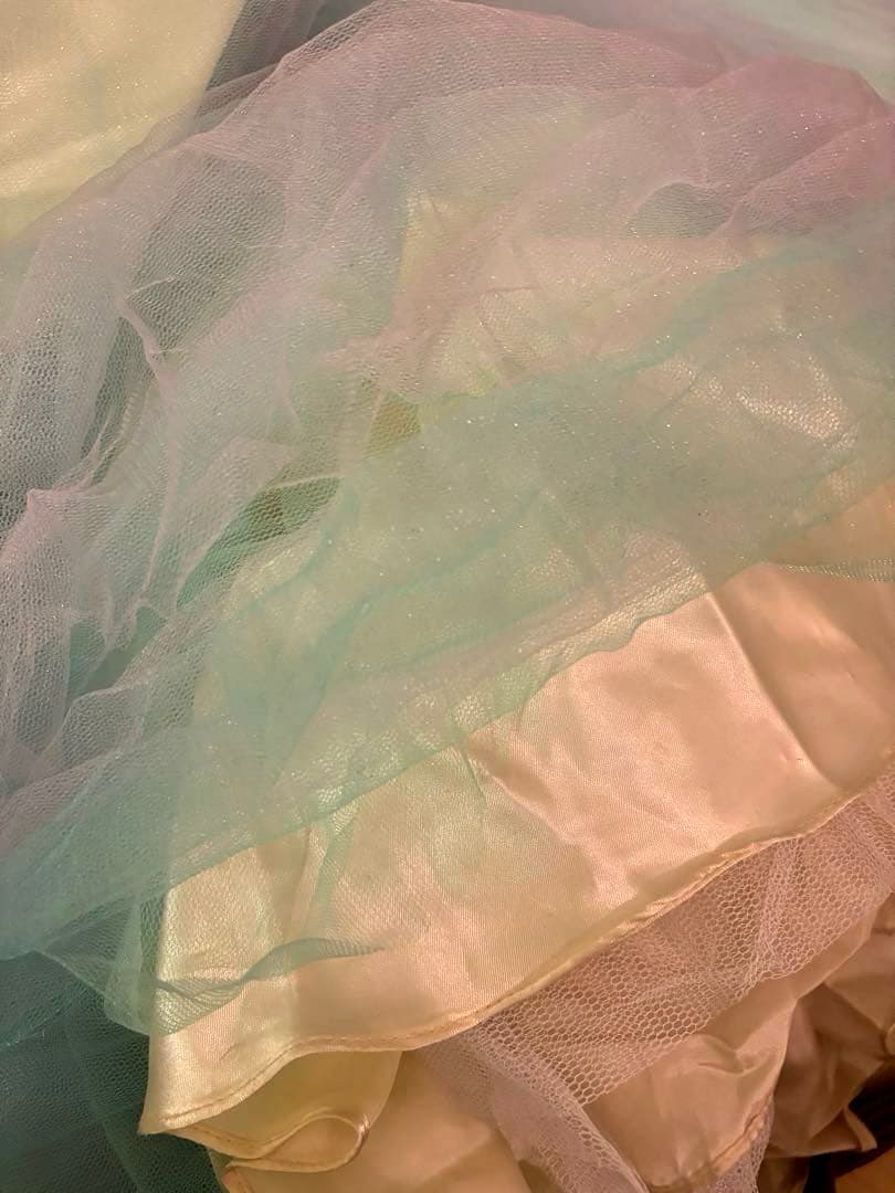 ビジューつき　カラーロングドレス