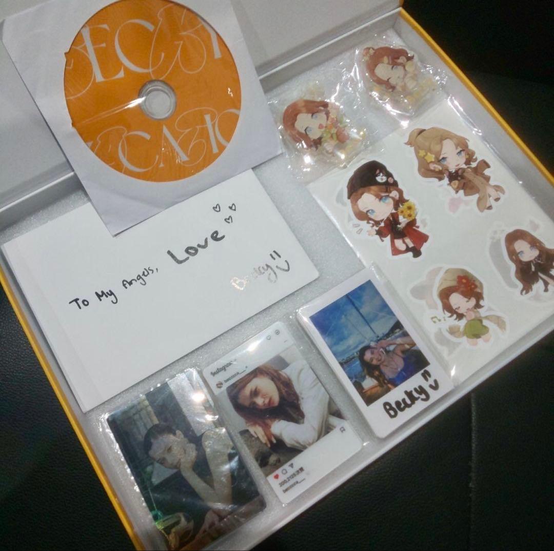 アイドル Becky Her 21 Photo Story Book freenbecky