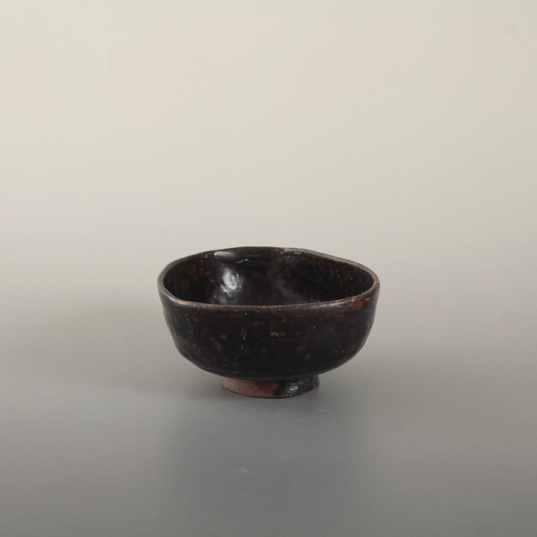 黒唐津 茶碗 17世紀 古唐津 茶道具 古美術 古道具 アンティーク