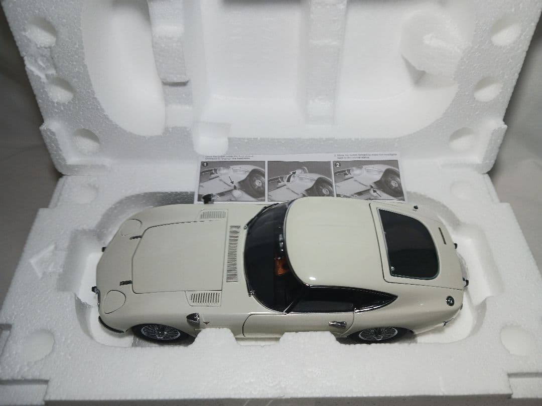 難あり　オートアート プレミアム トヨタ2000GT ワイヤースポークホイール