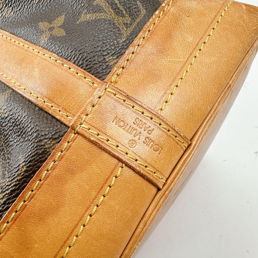 ルイヴィトン　モノグラム　巾着　ショルダーバッグ　ノエ