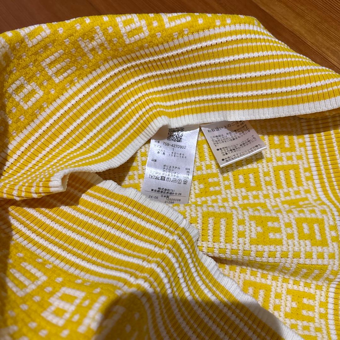 美品　♥︎マスターバニー♥︎ ストレッチセーター　サイズ①