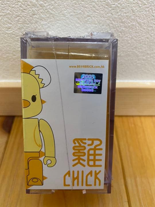 未開封　香港限定！ ELITE TOY CHICK BE@RBRICK 100% BE@RBRICK メディコム・トイ SERIES 51 (1BOX=24個入り) ベアブリック