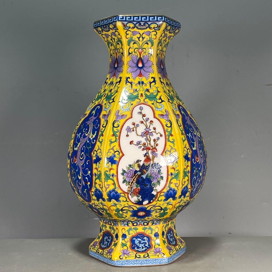 清雍正琺瑯彩賞瓶 花瓶 置物 景徳鎮 陶磁器 装飾品 現代工芸品 美術品