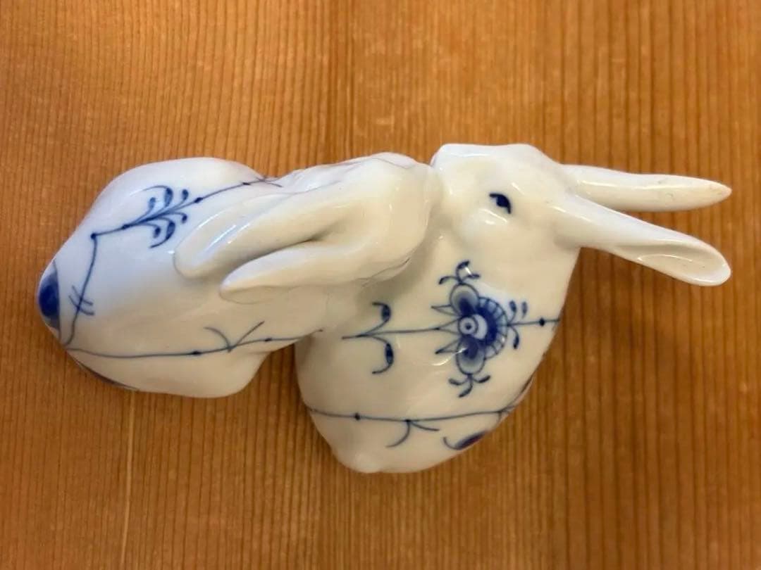 ロイヤルコペンハーゲン フィギュリン ブルーパルメッテ　うさぎ