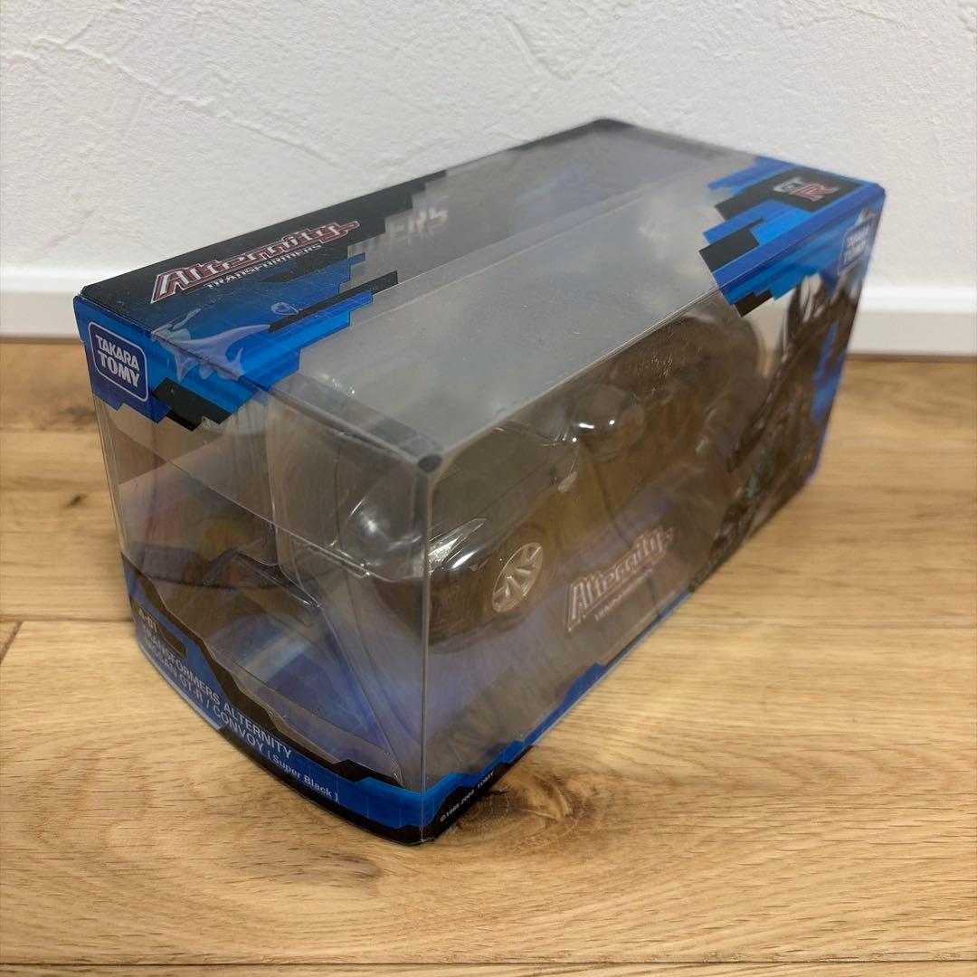 トランスフォーマーオルタニティ 日産GT-R/コンボイスーパーブラック