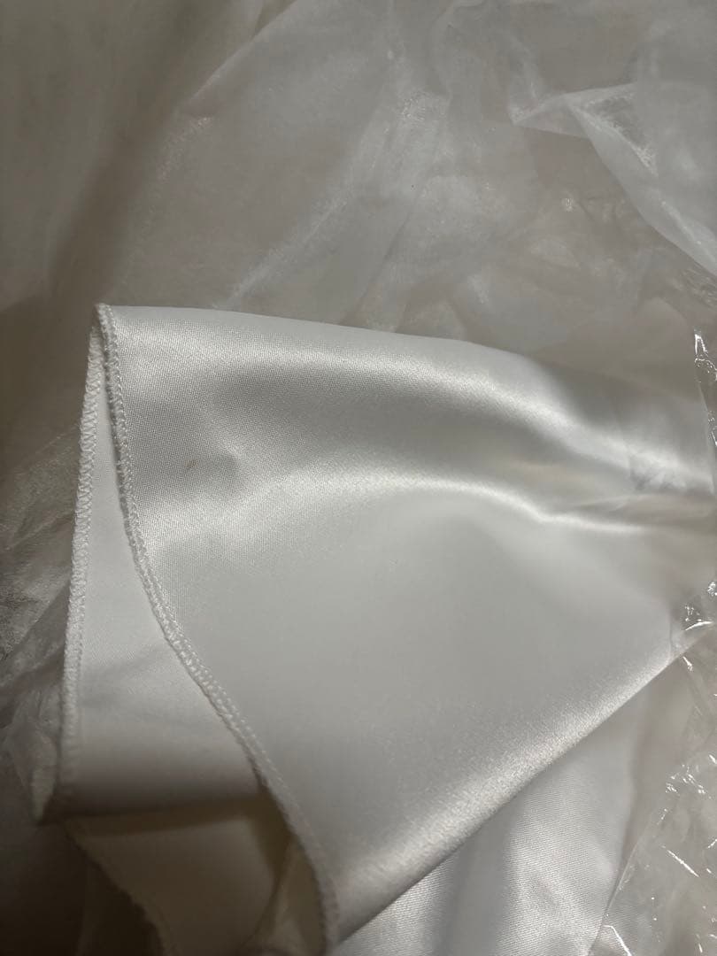 ★あゆ ★オフショルダー フラワー装飾 ウェディングドレス