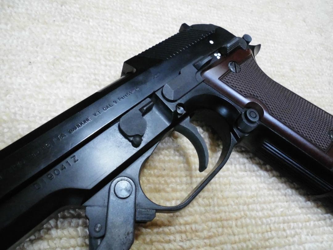 MGC ベレッタ９３R　ガスブローバック　プラスチック製