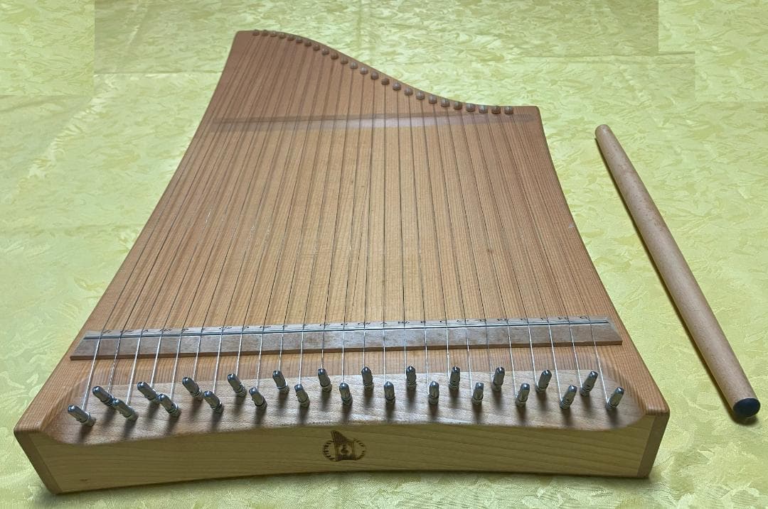 ペ*＊様 ドイツ製ヘルマンハープ　エントリーモデルMタイプ25弦　ケース他