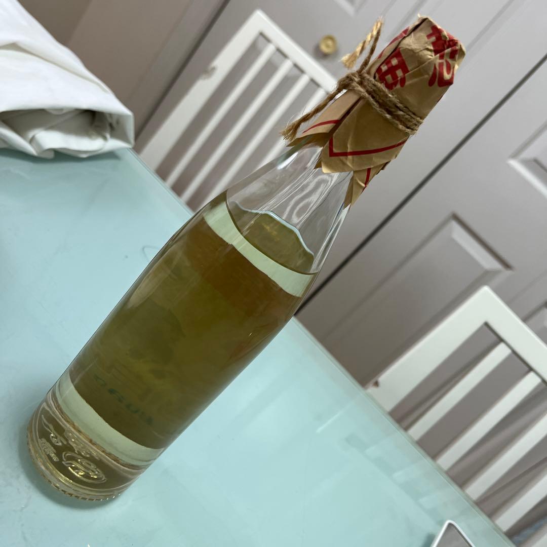 中國古酒 1976年6月9日 無錫白酒非売品 - メルカリ