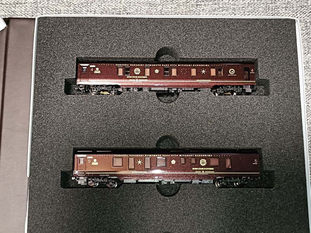 【未使用】KATO 10-1519クルーズトレイン「ななつ星in九州」8両セット