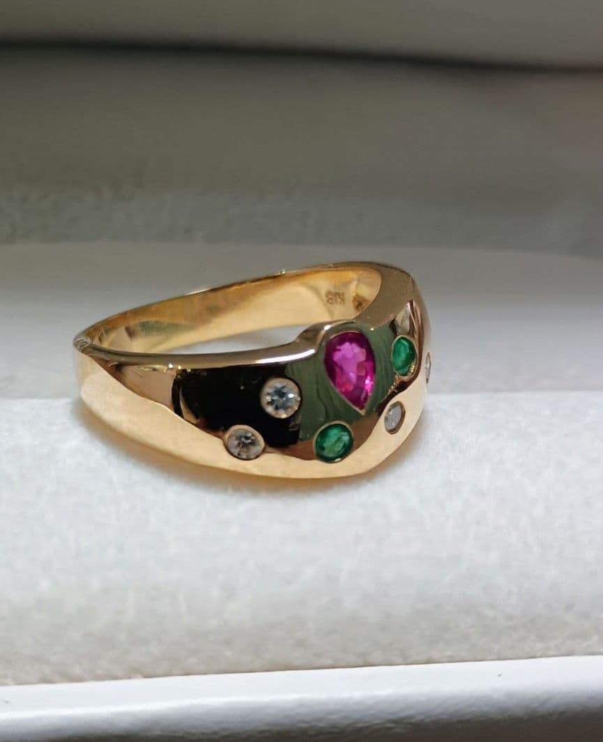 ト*ボ様 18金 ゴールド ルビー エメラルド ダイヤモンド リング 4.73g