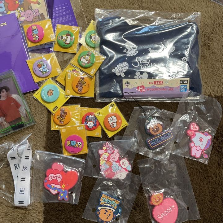 bts bt21 tinytan グッズ バンバンコン シーグリ ポスター