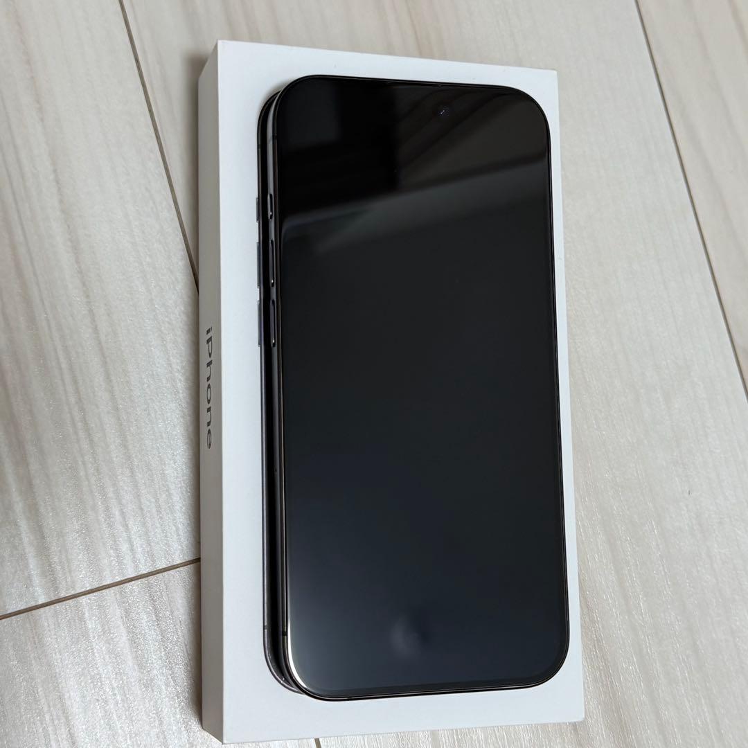 Apple iPhone 15 Pro 512GB ブラック Apple iPhone 15 Pro 512GB