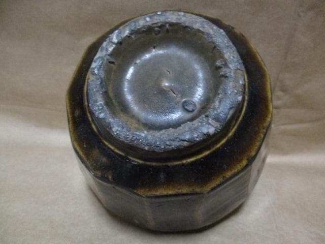 李朝　飴釉面取り小壺　S11-1