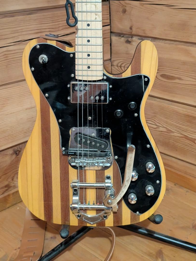 Custom エレキギター ストライプ