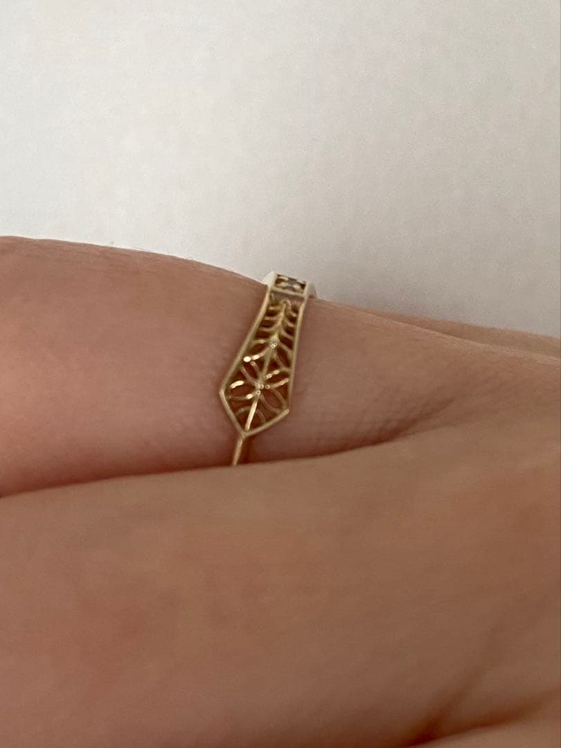 専用です。 透かし模様 ゴールドリング ダイヤモンドLilas（リラ）