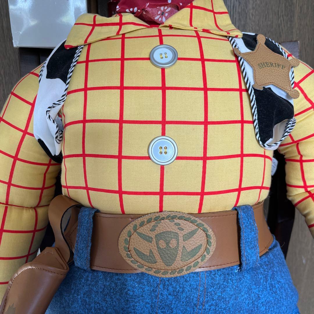 ディズニー トイストーリー ウッディー 等身大 フィギュア 巨大 特大