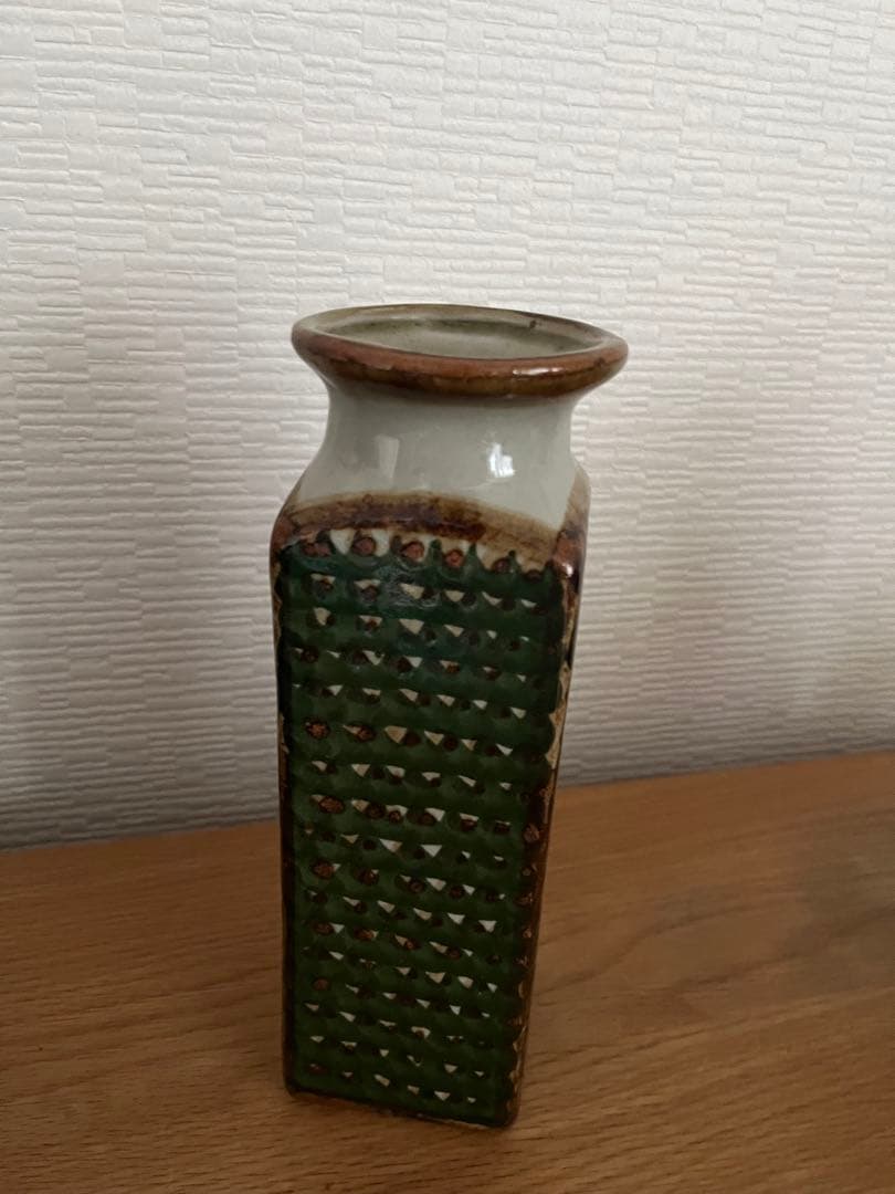 ＊メキシコ＊トナラ焼き　民芸品　フラワーベース 花瓶　グリーン/スクエア 24㎝