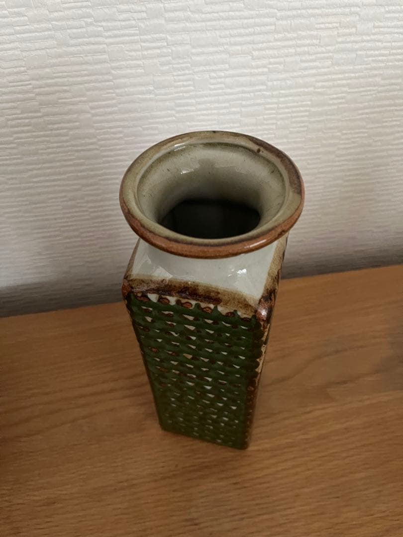 ＊メキシコ＊トナラ焼き　民芸品　フラワーベース 花瓶　グリーン/スクエア 24㎝