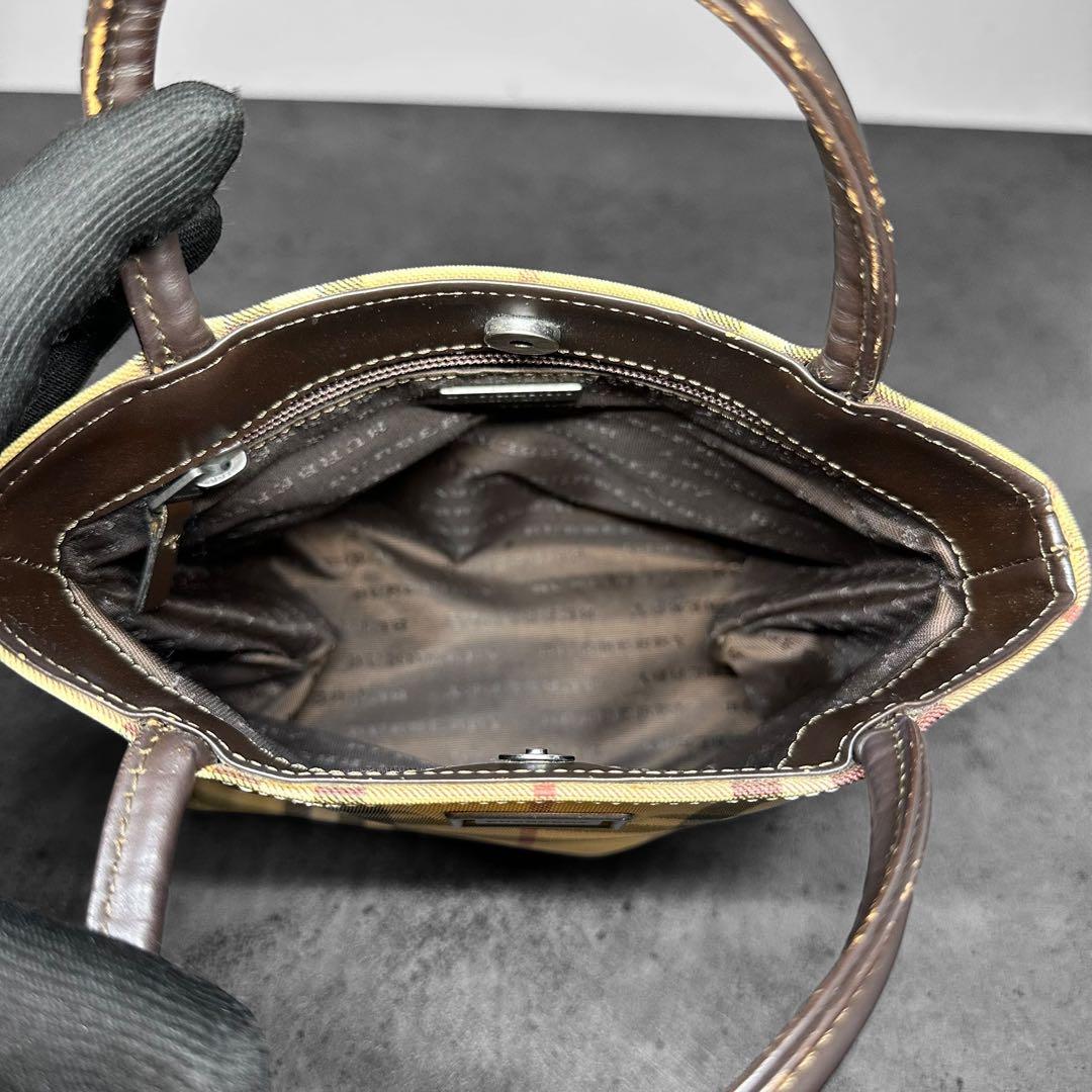 BURBERRY LONDON ノバチェック　ハンドバッグ ロゴプレート