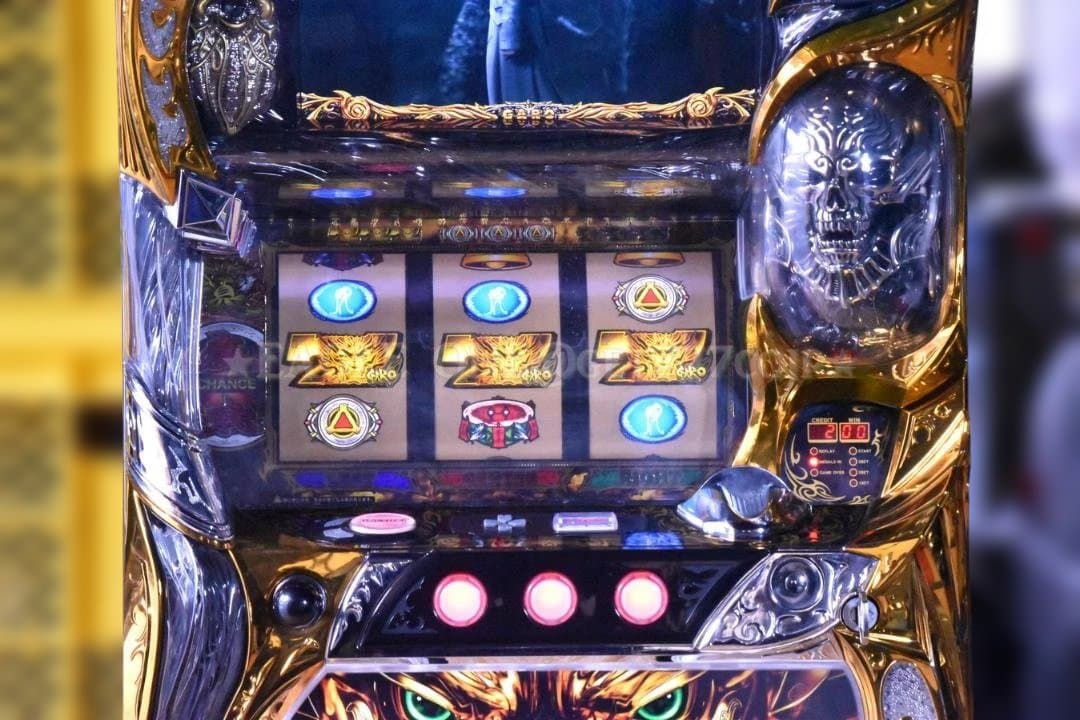 名機】☆パチスロ牙狼 守りし者ZX☆サミー＆サンセイ☆ジャンク☆人気