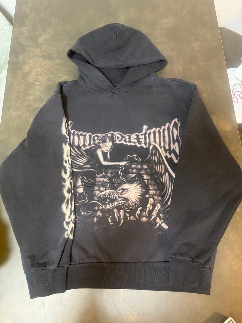 travis scott トラヴィススコット　パーカー　Lサイズ新品 中古・古着通販】Travis Scott (トラヴィススコット) プルオーバー