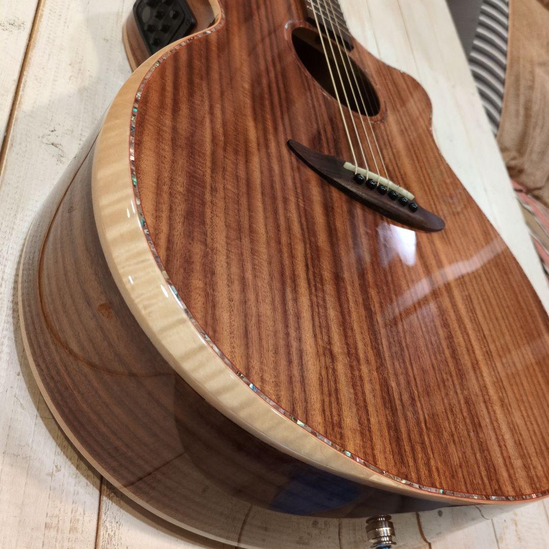 美麗!! DCT GR-747 KCE （エレアコ）純正ギグバック付き - メルカリ