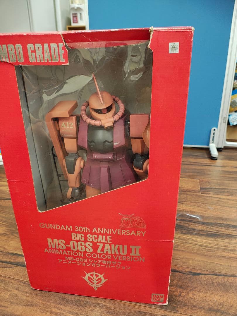 ガンダム 30th アニバーサリー ビッグスケール ガンダムとシャア専用ザク