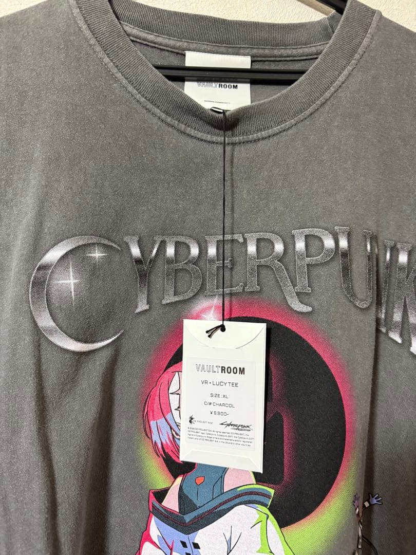 Vaultroom × LUCY TEE / CHARCOAL XL