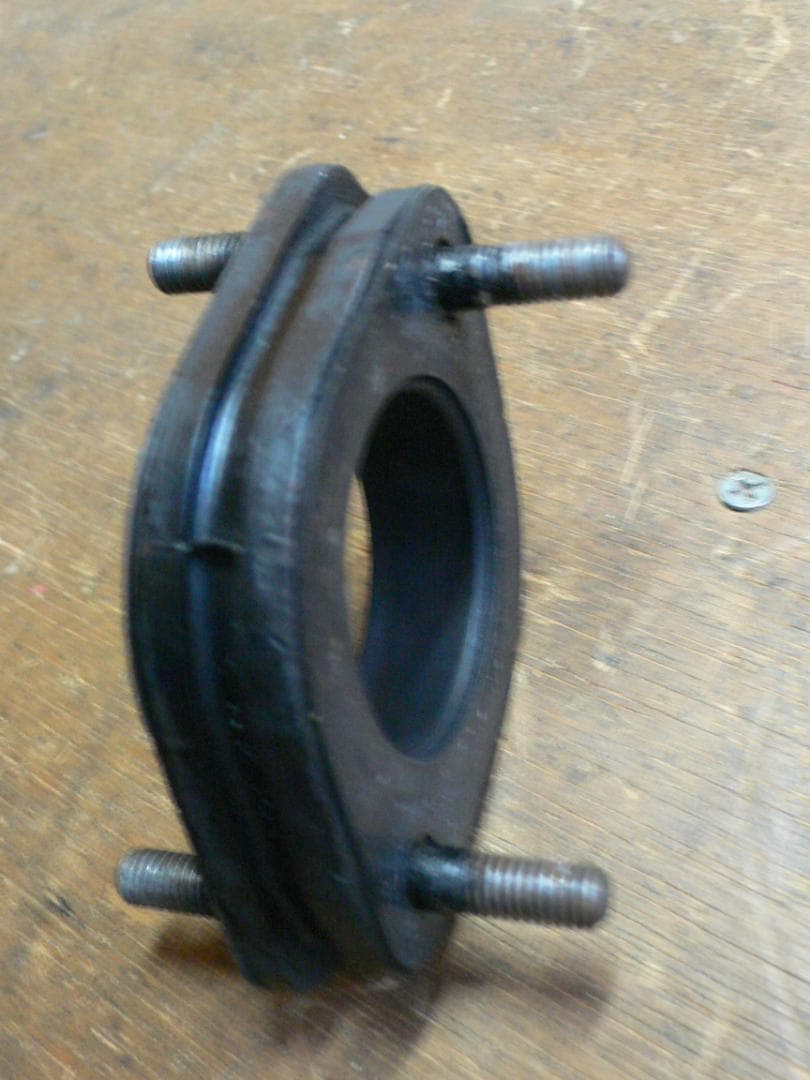 フェアレディ U20エンジンキャブ ゴム製インシュレータ 4個セット