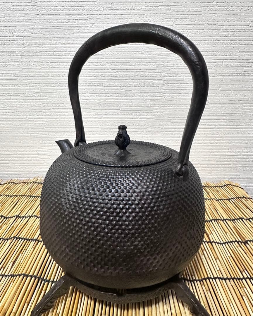 ＵＳＥＤ品 南部成龍堂鋳造所　伝統工芸士 及川 光正(齋峰)１８型　南部鉄瓶