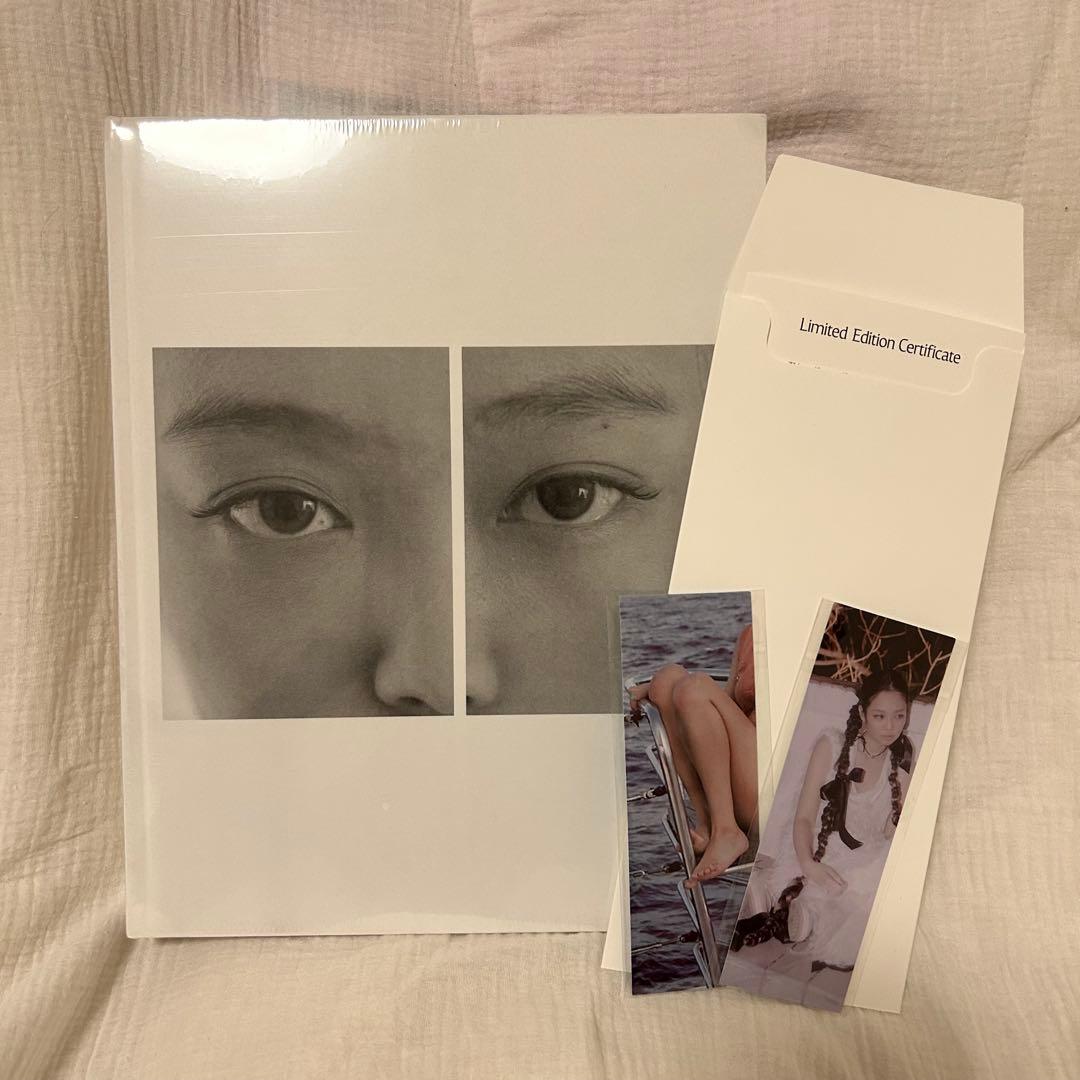 OneMall provides Mercari products: jennie ジェニ 写真展 限定